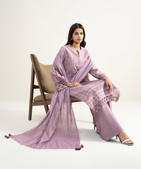 3 Piece - Embroidered Lawn Suit