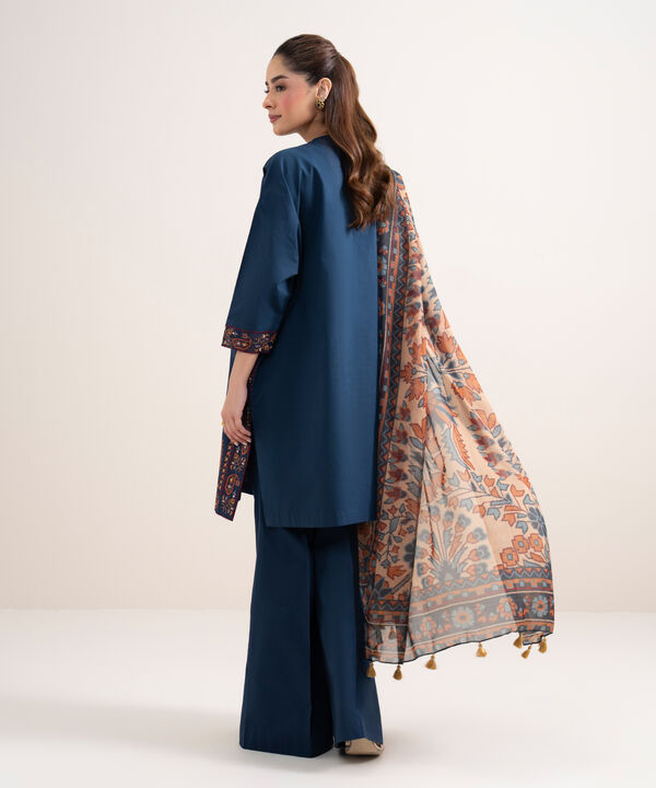 3 Piece - Embroidered Lawn Suit