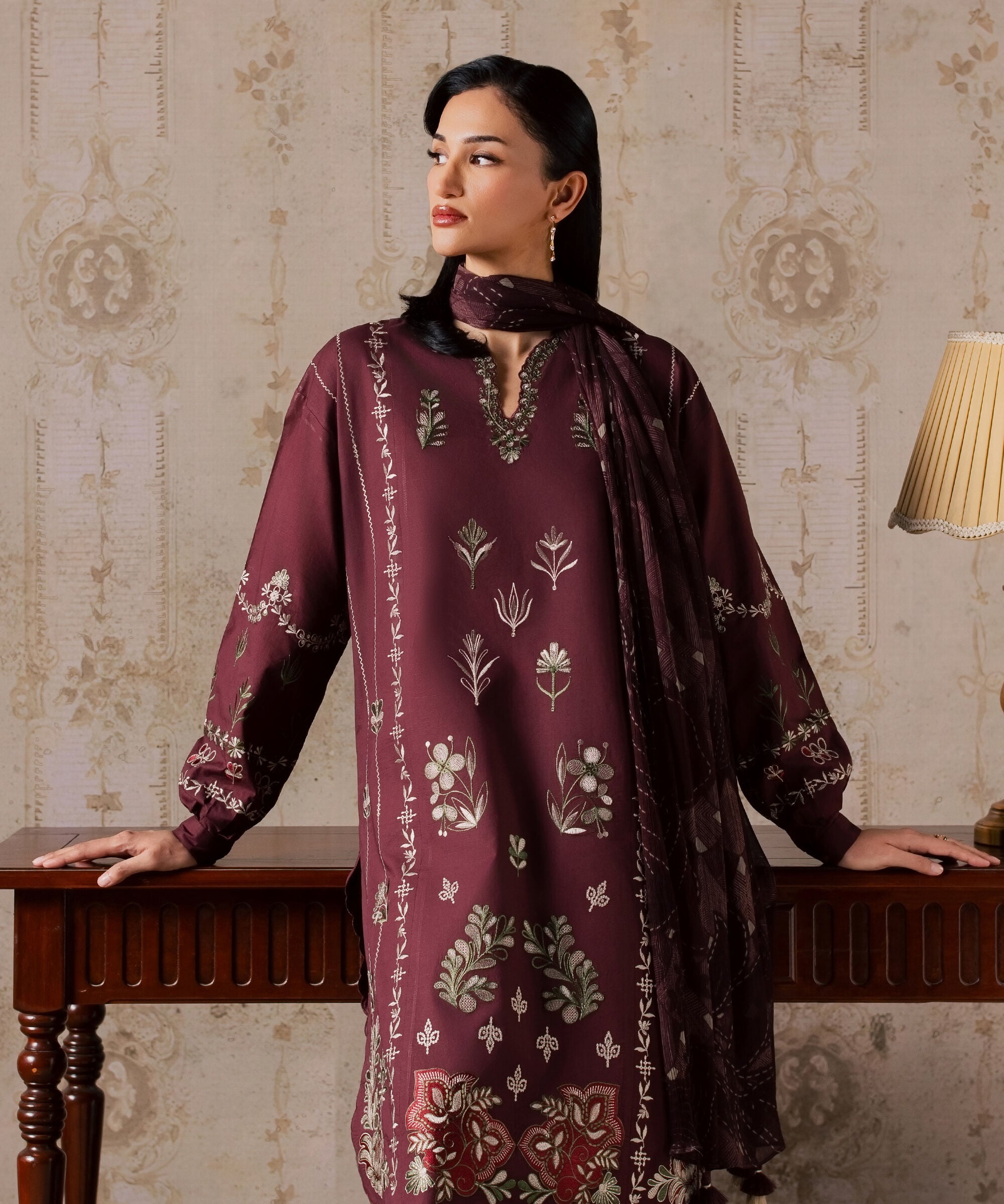 3 Piece - Embroidered Lawn Suit 3PESTS26V710