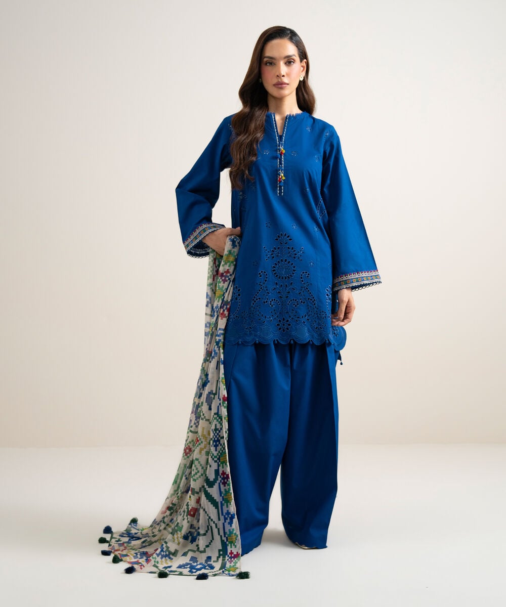 3 Piece - Embroidered Lawn Suit 3PESTS26V713