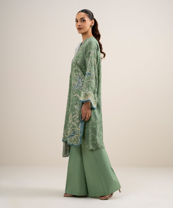 3 Piece - Embroidered Jacquard Suit