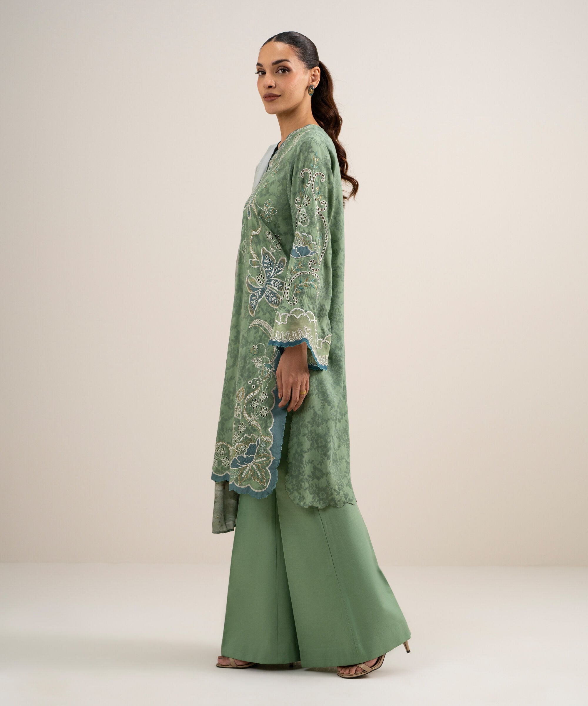3 Piece - Embroidered Jacquard Suit 3PESTS26V718