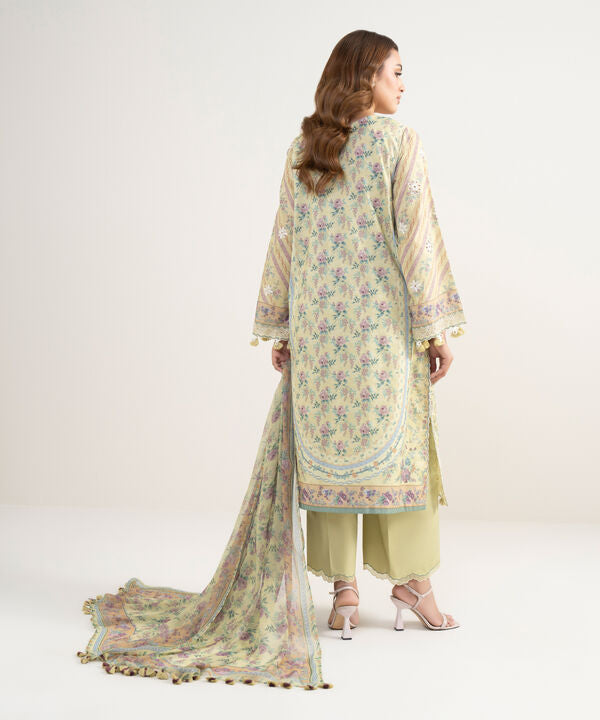3 Piece - Embroidered Lawn Suit