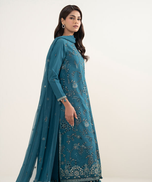 3 Piece - Embroidered Lawn Suit