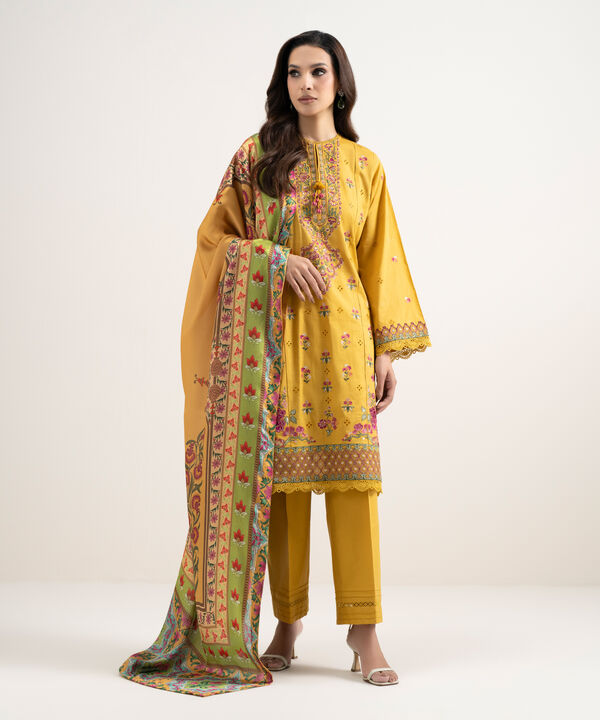 3 Piece - Embroidered Lawn Suit
