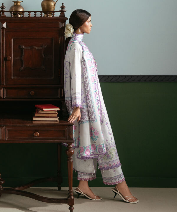 3 Piece - Embroidered Lawn Suit
