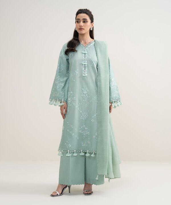 3 Piece - Embroidered Lawn Suit