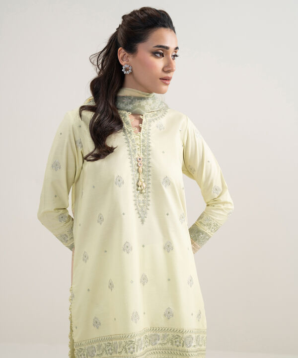 3 Piece - Embroidered Lawn Suit