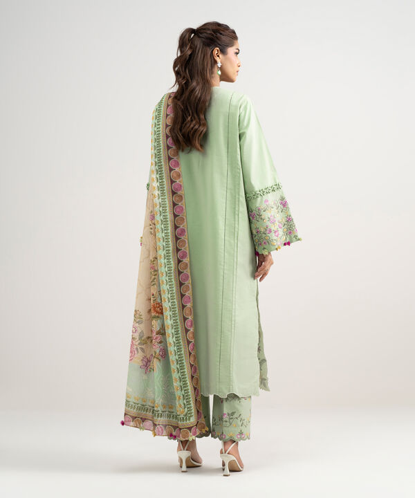 3 Piece - Embroidered Lawn Suit