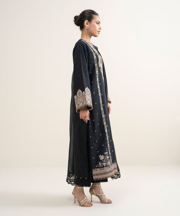 3 Piece - Embroidered Jacquard Suit