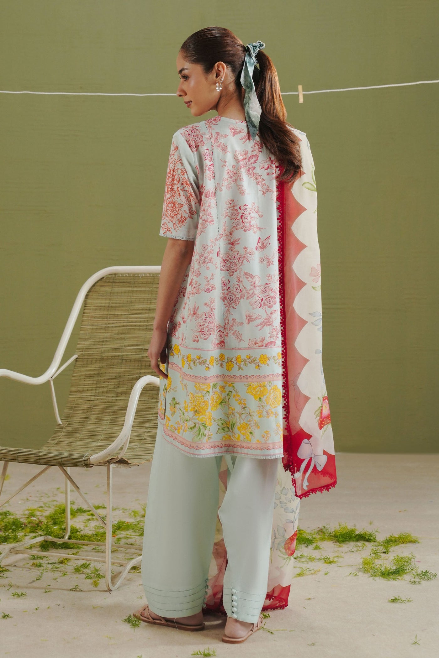 Elvo-4B