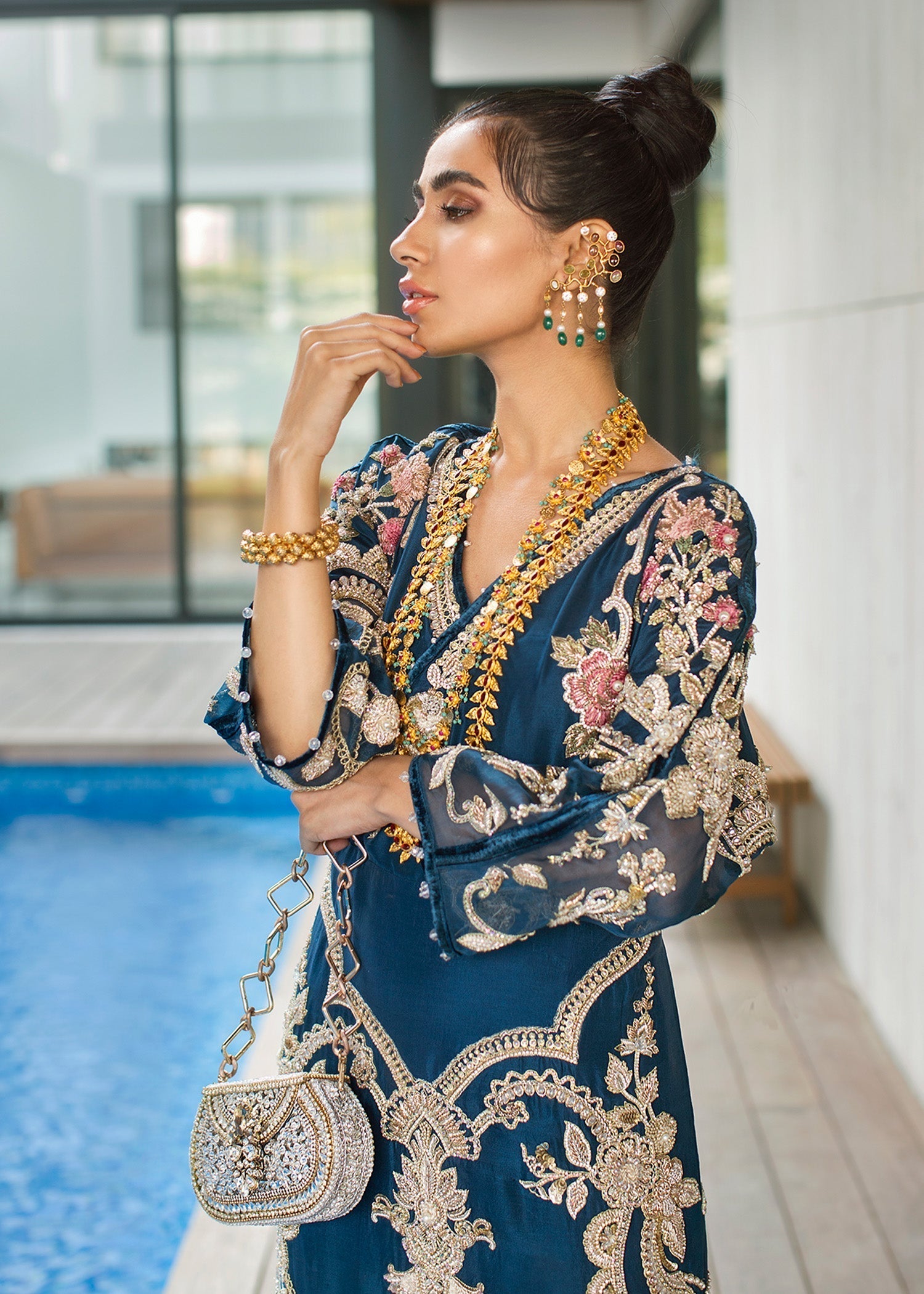Saira Shakira – Azure Style