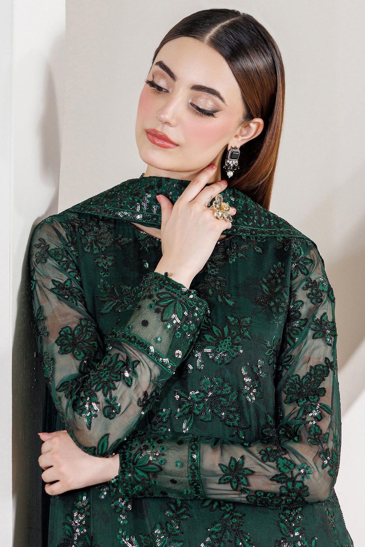 Farasha – Jade Majesty Style