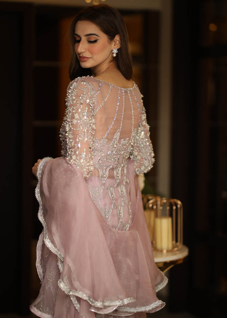 Kanwal Malik – Lara Style