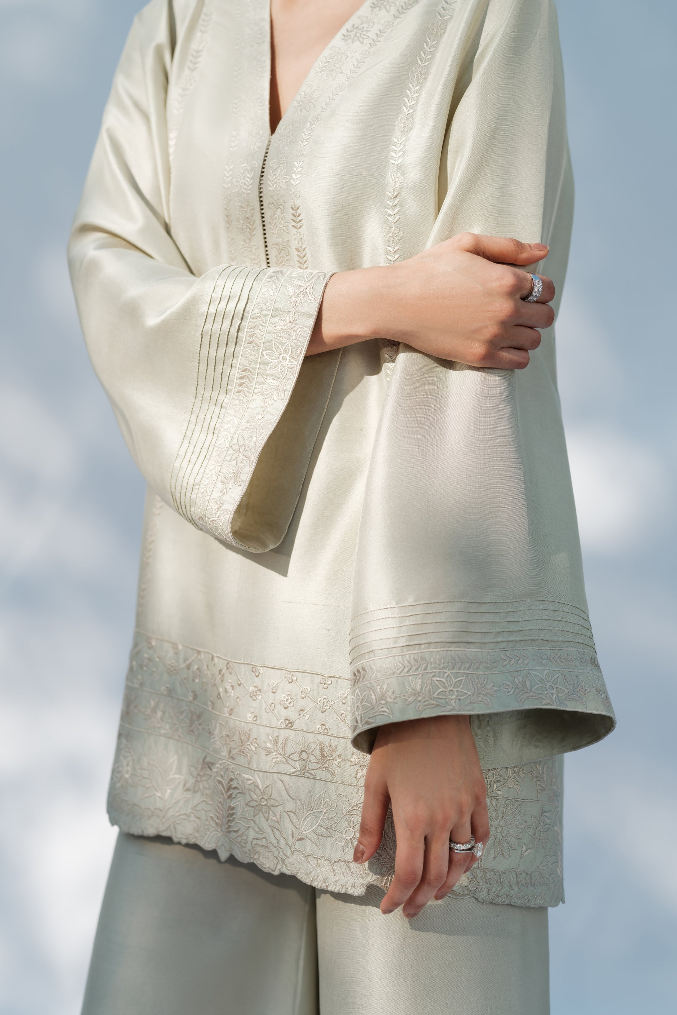 The Parisa Set