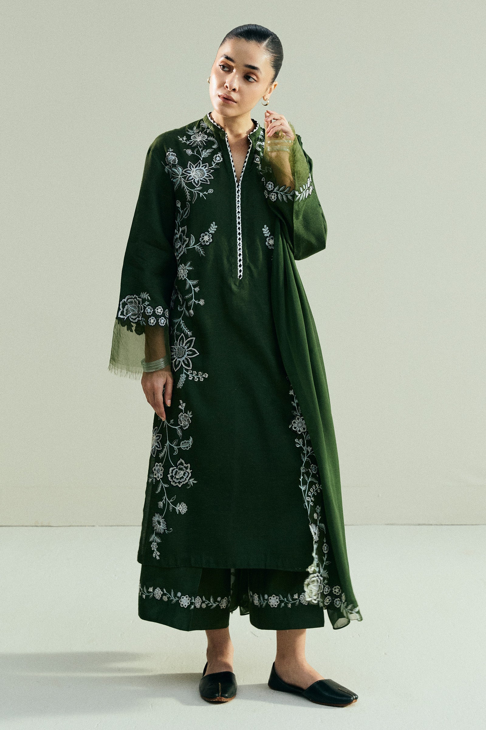https://cdn.shopify.com/s/files/1/0340/8376/6405/files/3_5b33abf4-bb13-4bfb-b352-96c9827e26e2.jpg?v=1758365355
