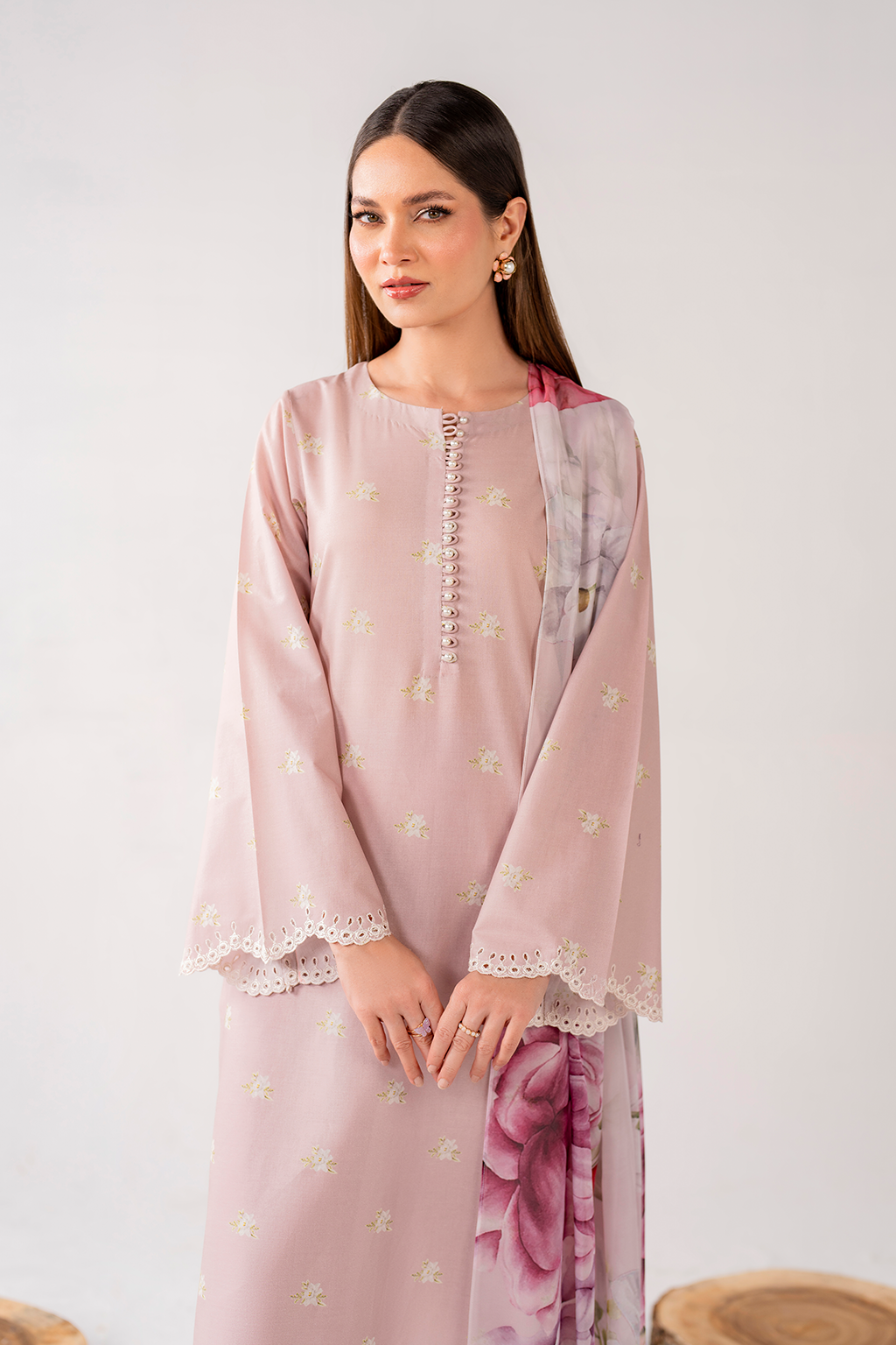 UE-277 Printed Lawn