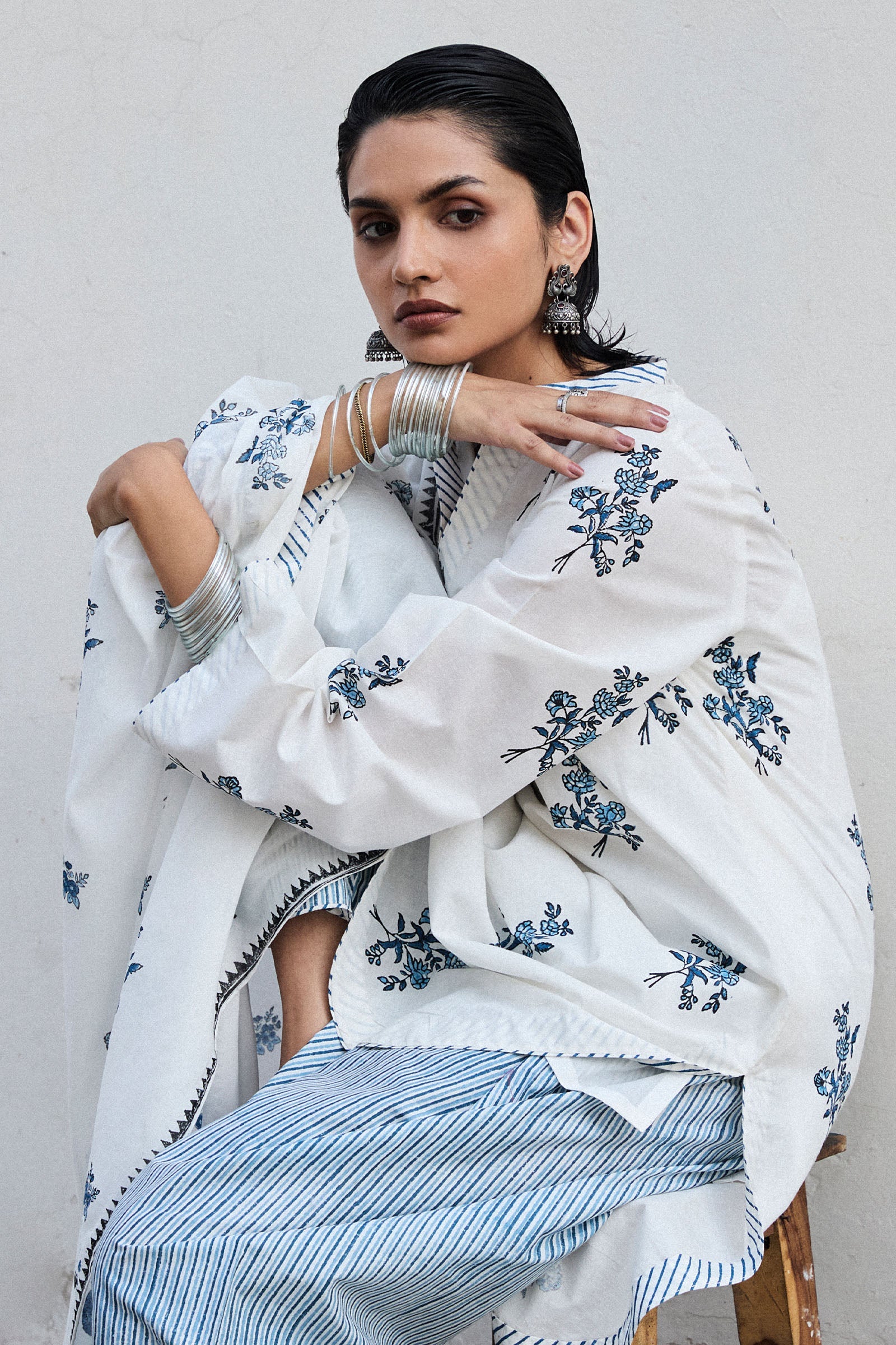 https://cdn.shopify.com/s/files/1/0340/8376/6405/files/3_6097a362-fa46-4c04-868d-511e1cefe44b.jpg?v=1745234588
