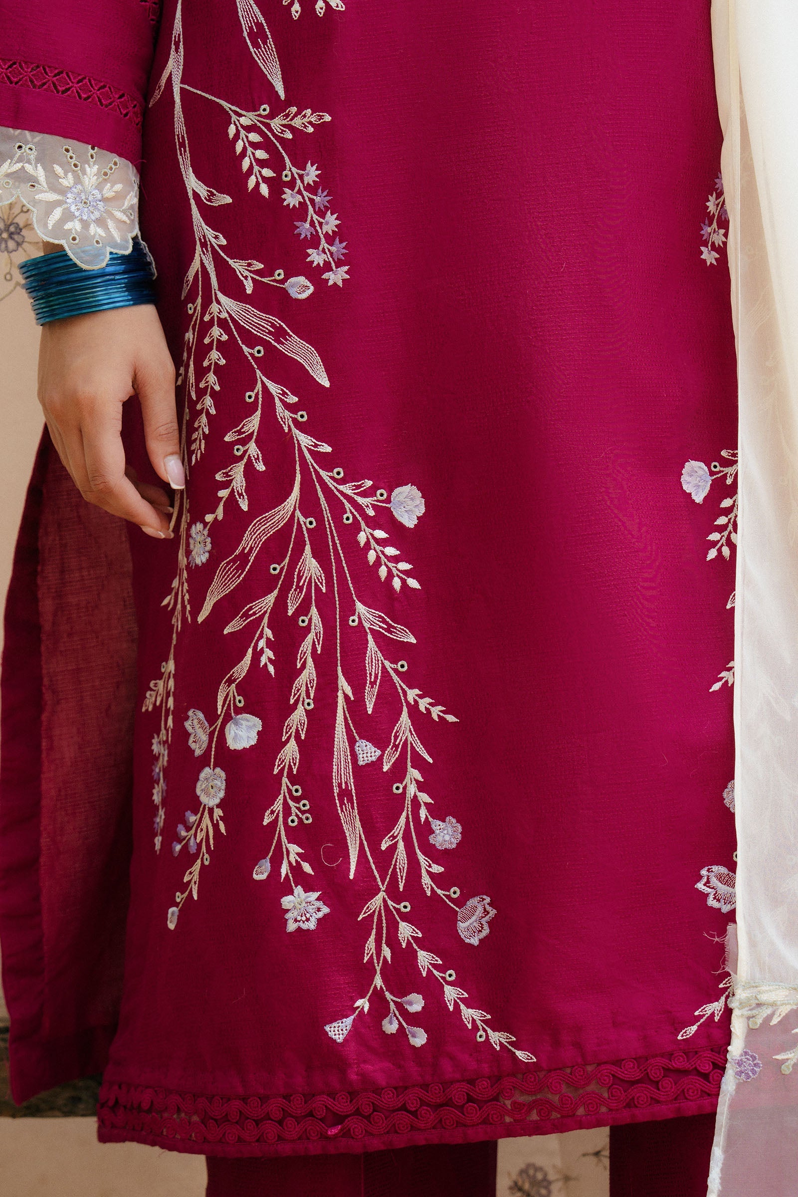 CR25P0550