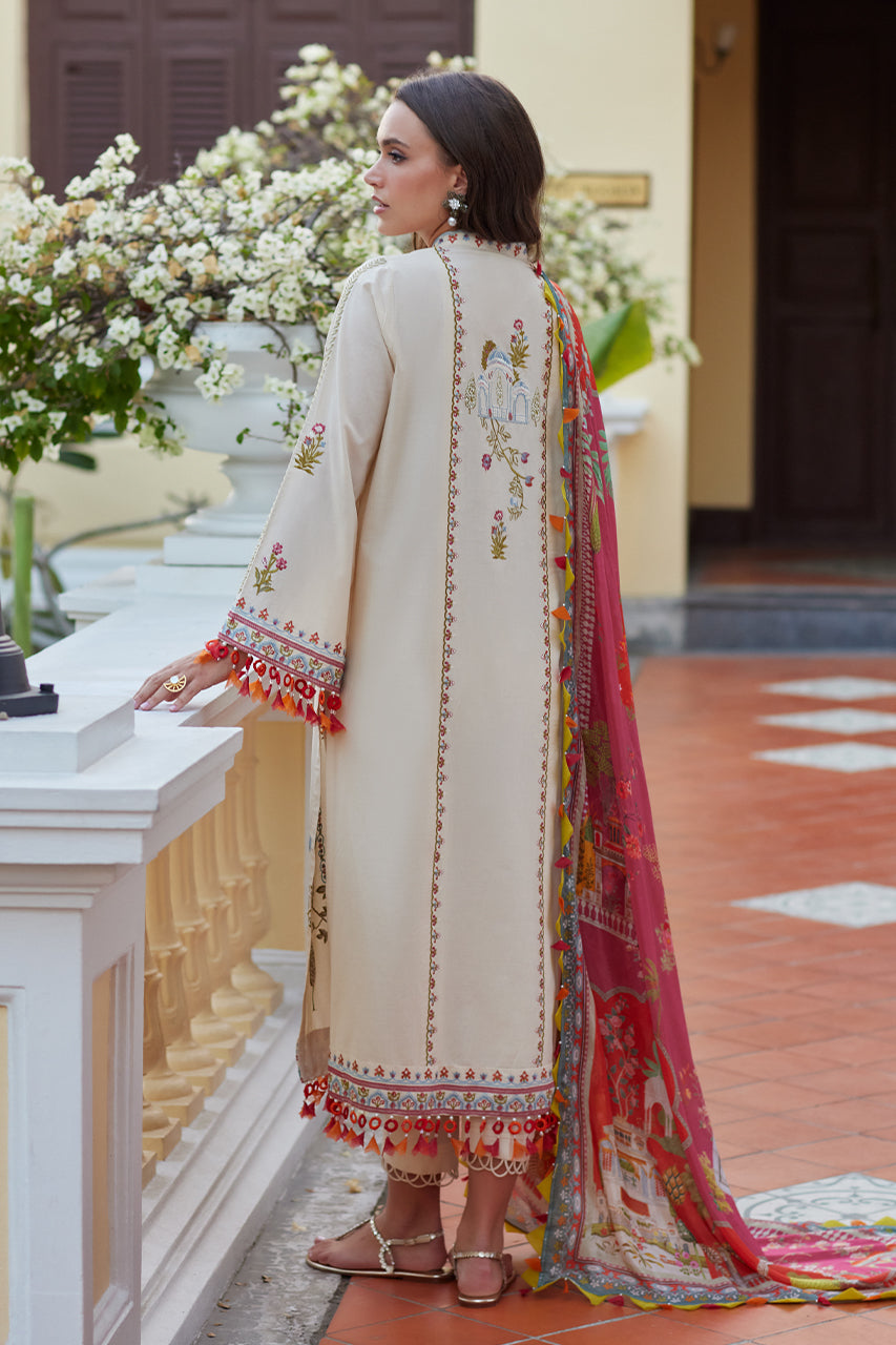 Nida Azwer