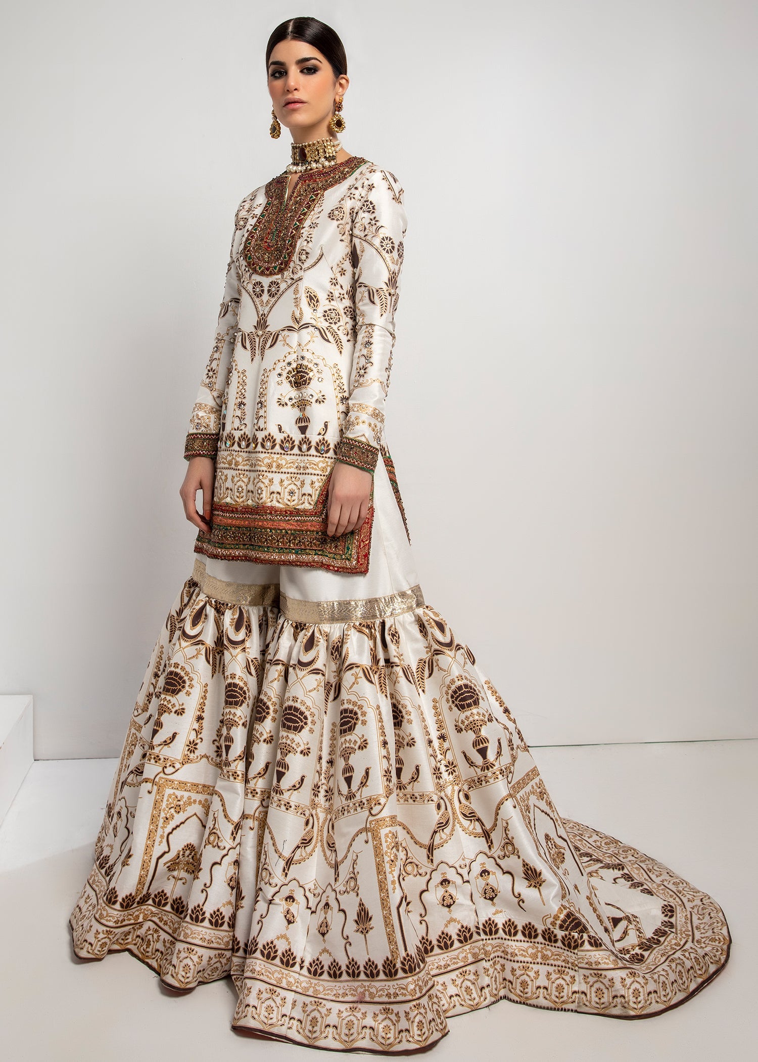 https://cdn.shopify.com/s/files/1/0078/7998/3170/products/3_a43b84f0-1e64-4044-bf6f-a7cb06f14425.jpg?v=1614675755