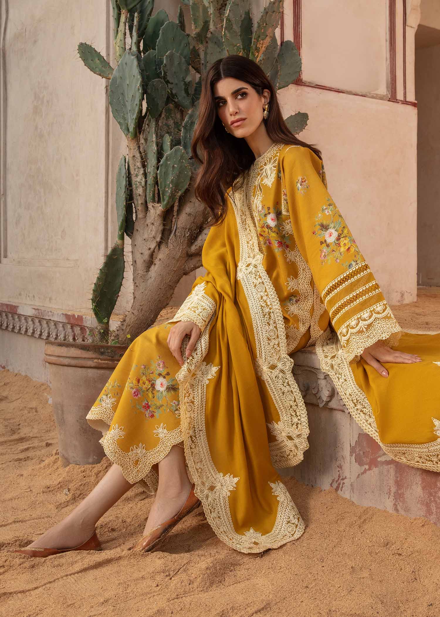 https://cdn.shopify.com/s/files/1/0634/9714/2487/files/3_7eee0d34-766b-4944-8953-b963b09e1b2c.jpg?v=1701776387