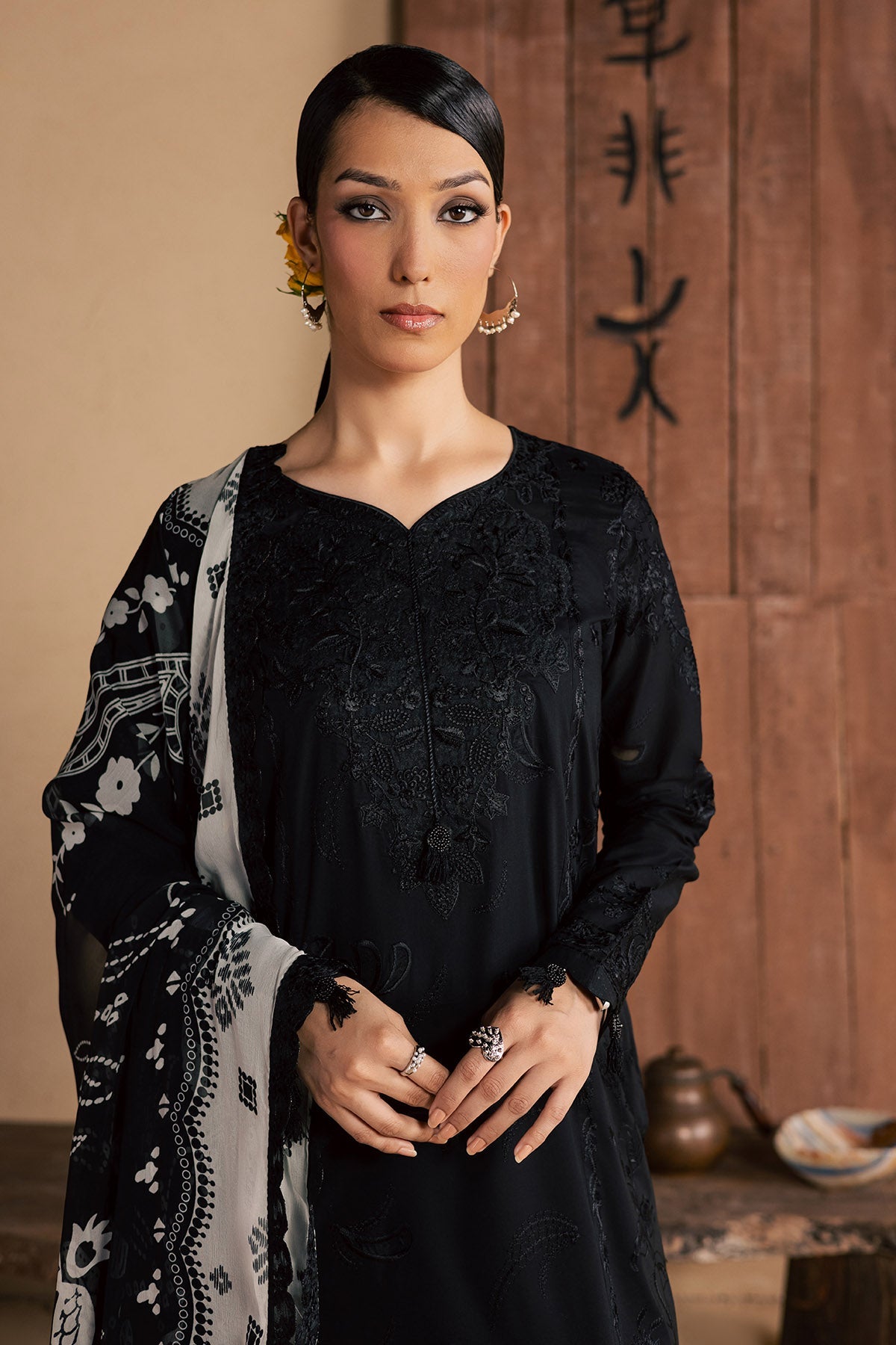 https://cdn.shopify.com/s/files/1/0551/9487/8152/files/3_3461e02d-7c20-4c51-862c-c49342fc5491.jpg?v=1780433808