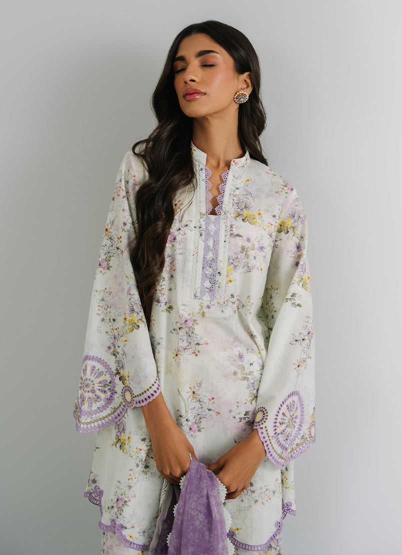 https://cdn.shopify.com/s/files/1/0418/6429/8657/files/3_24c79d34-a0cd-4379-bc75-0d6e597aac76.jpg?v=1754375859