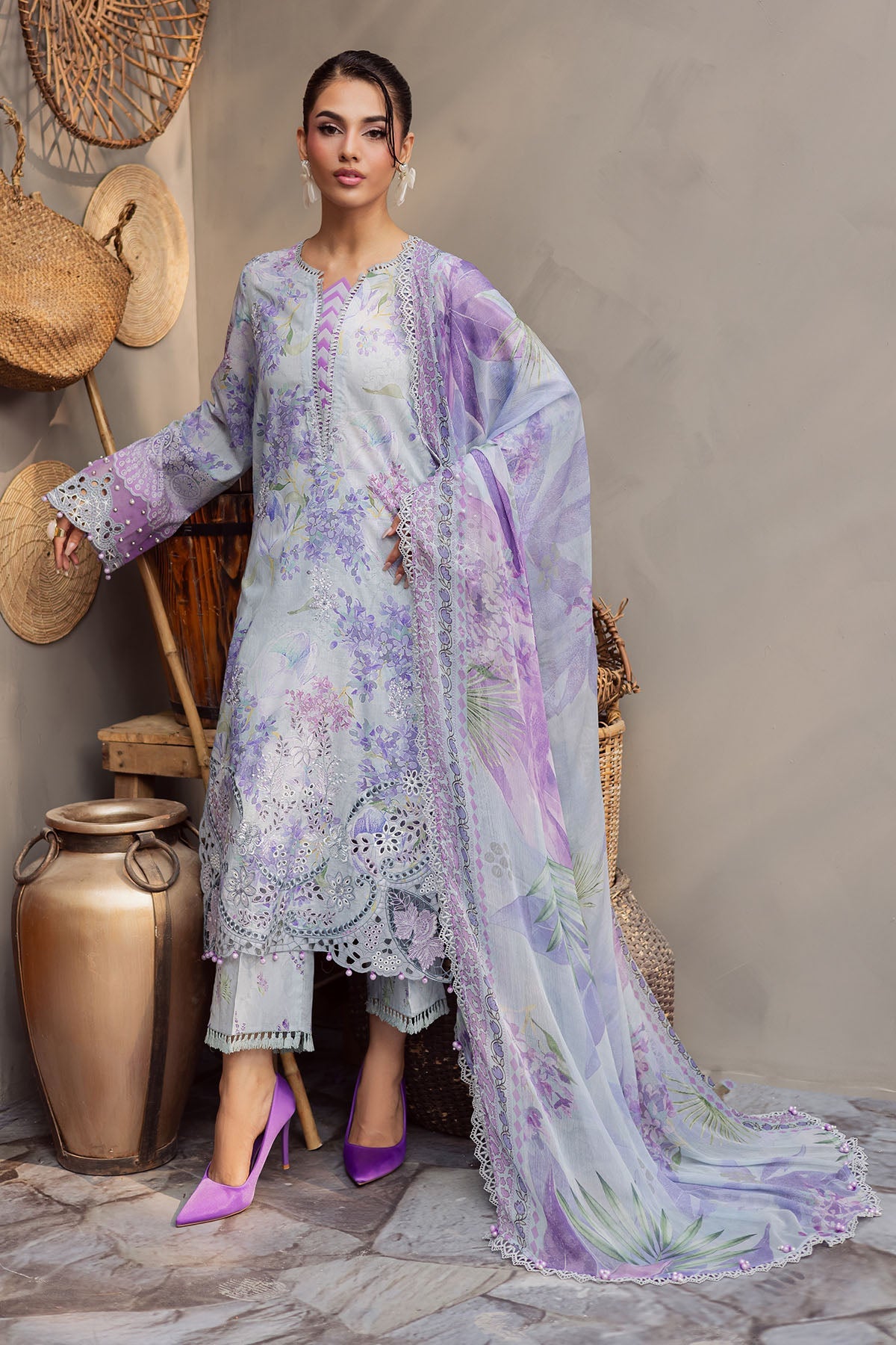 https://cdn.shopify.com/s/files/1/0551/9487/8152/files/3_d803c501-f537-40f0-a3ff-b69cdd64277c.jpg?v=1750934414