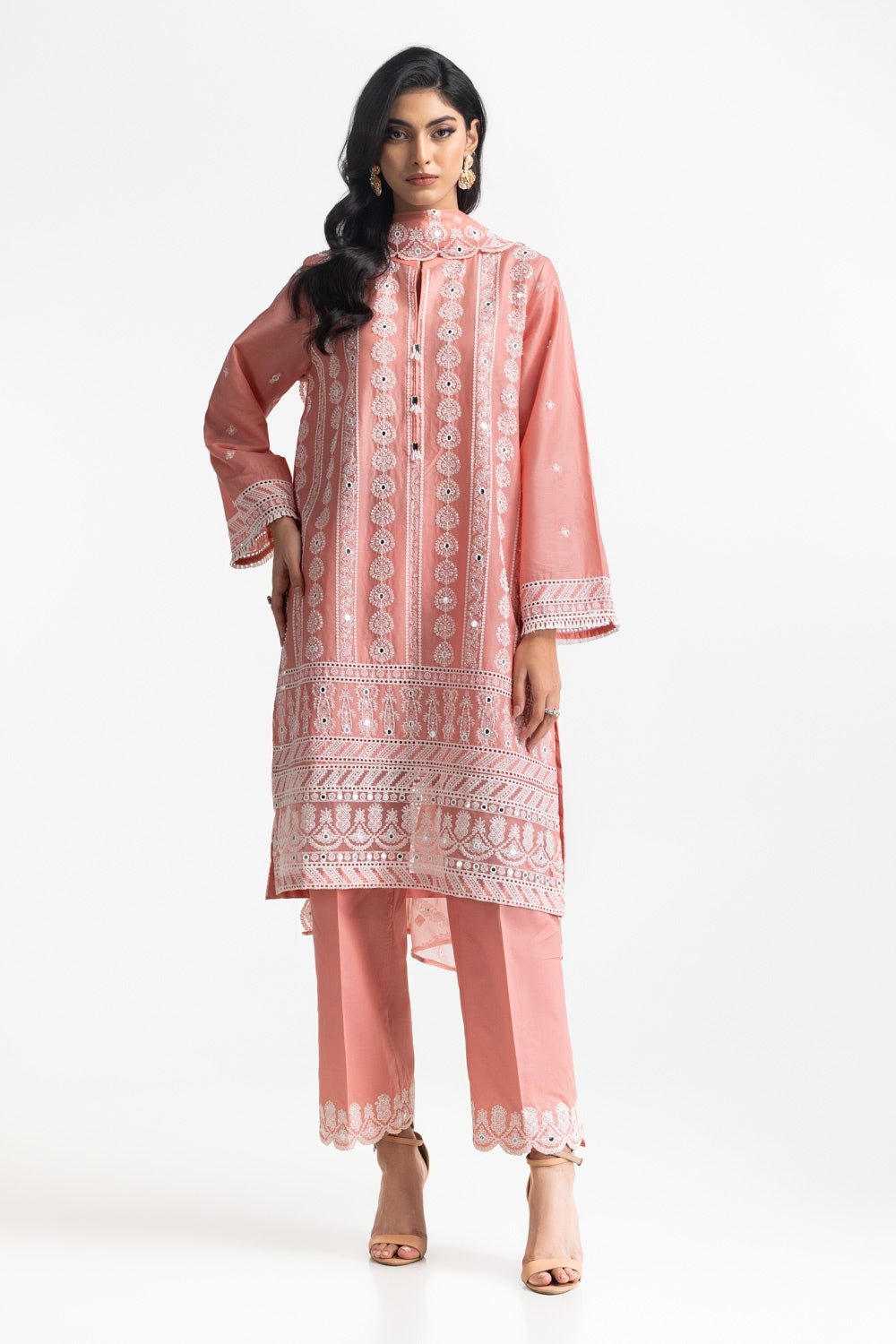 3Pc Lawn Embroidered Suit