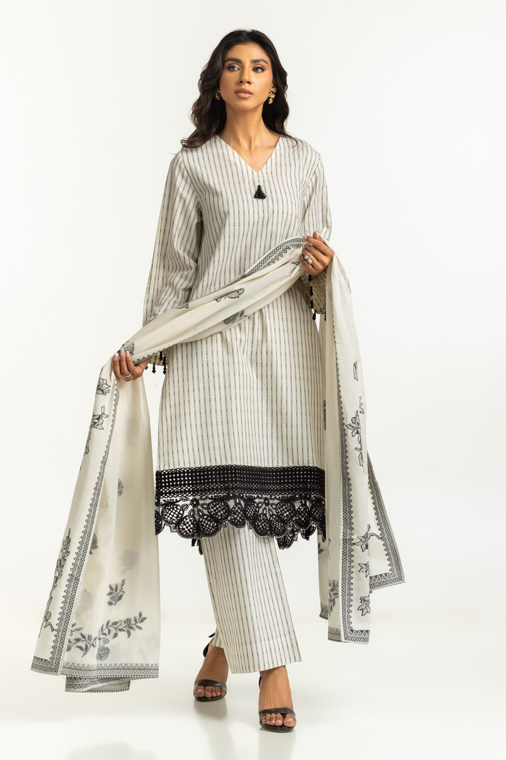 3PC Jacquard Embroidered Suit