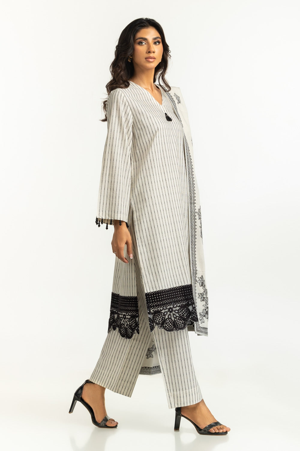 3PC Jacquard Embroidered Suit