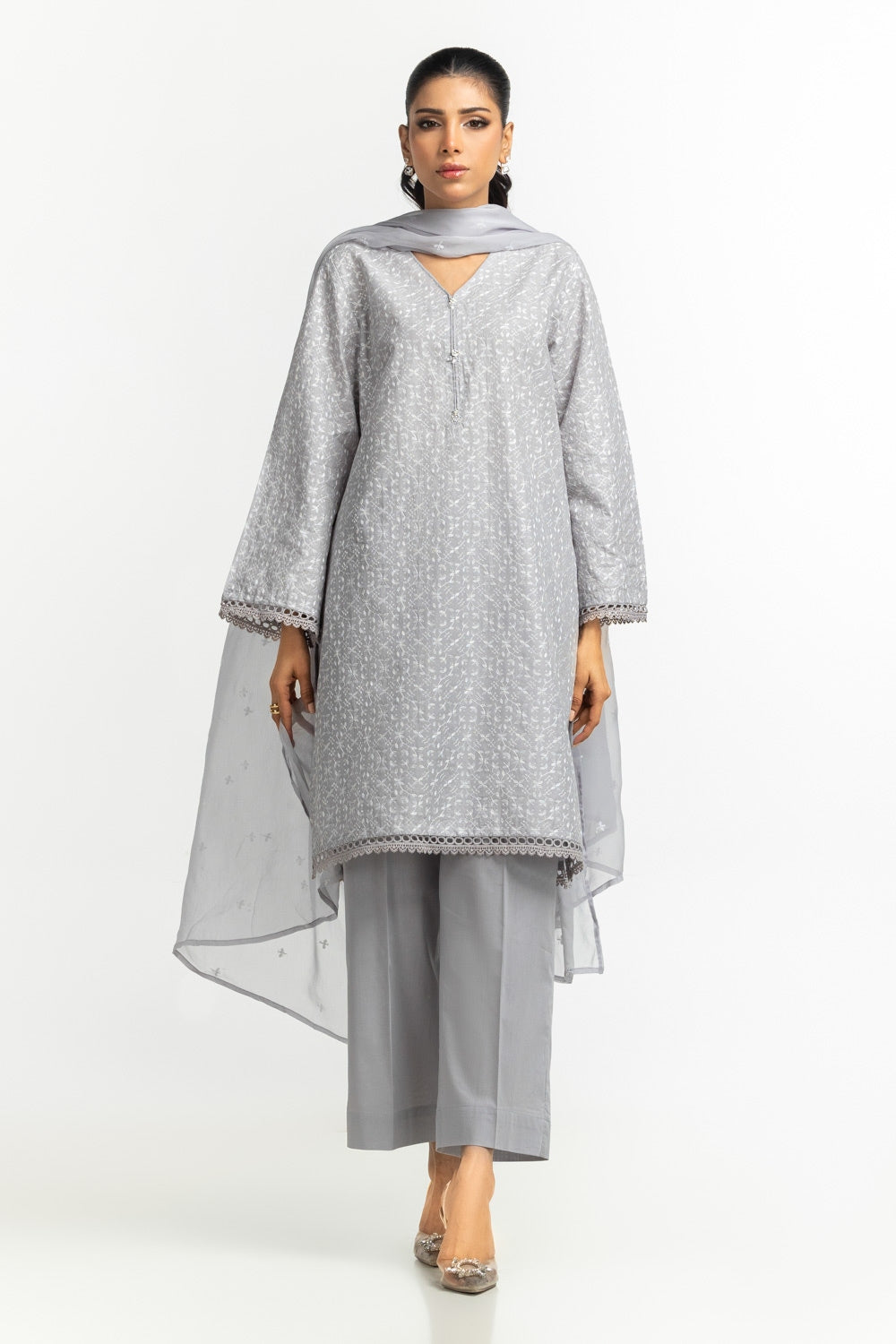 3Pc Lawn Embroidered Suit