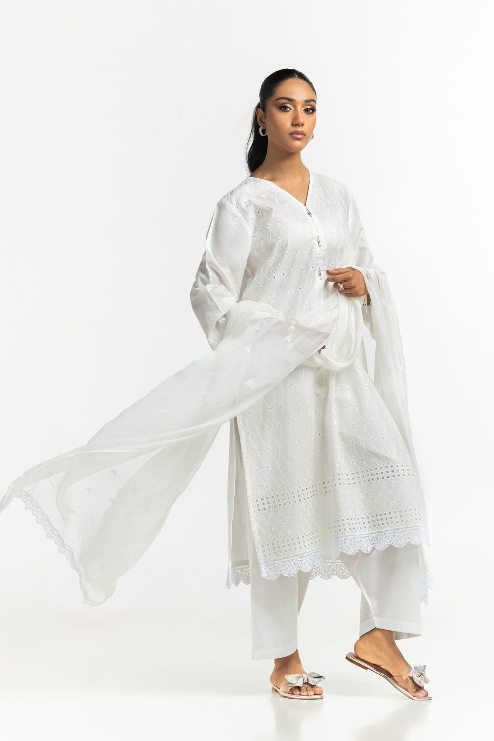 3PC Lawn Embroidered Suit