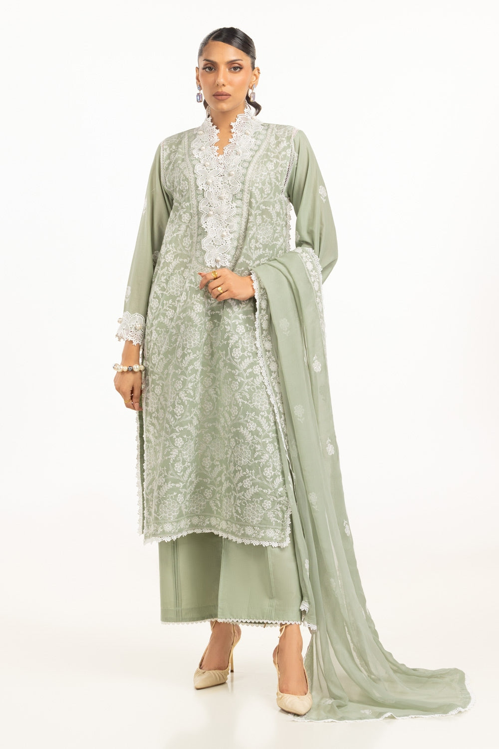 3PC Lawn Embroidered Suit