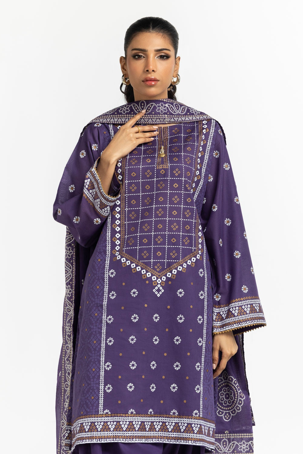 3Pc Lawn Gold And Lacquer Printed Suit
