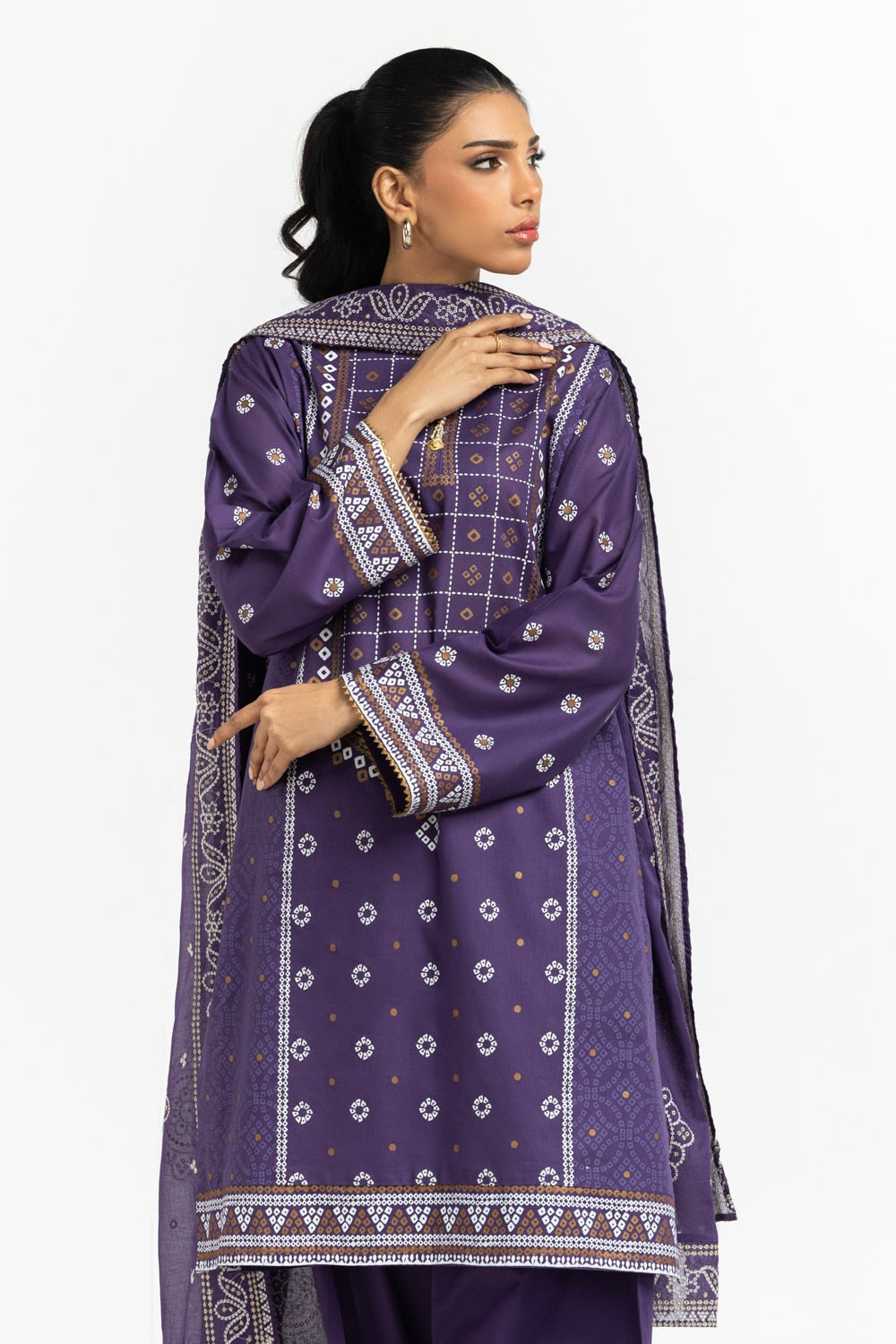 3Pc Lawn Gold And Lacquer Printed Suit