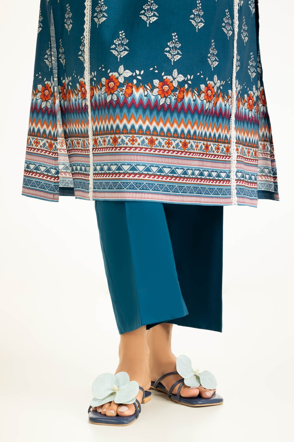3Pc Lawn Printed Suit