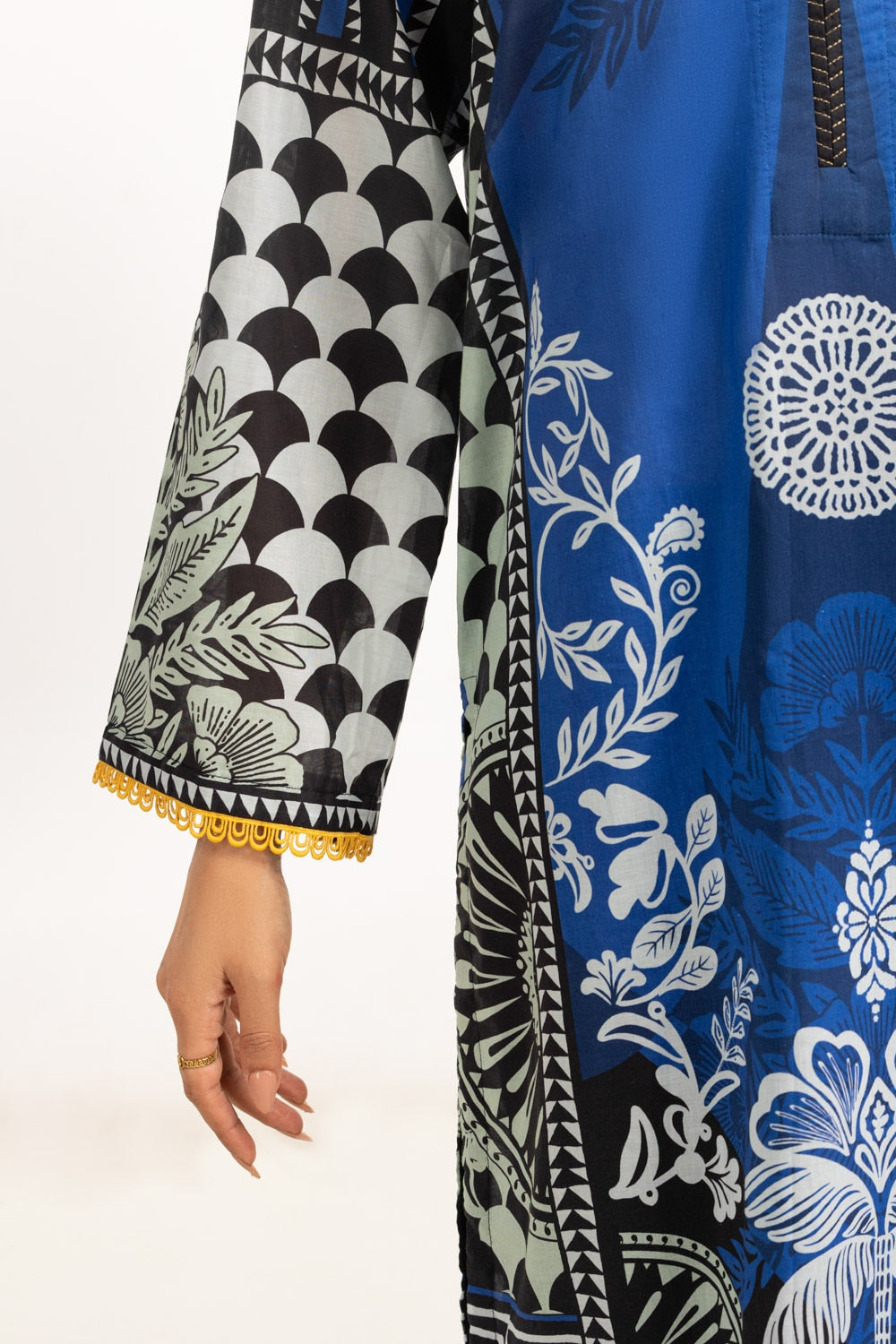 3Pc Lawn Printed Suit