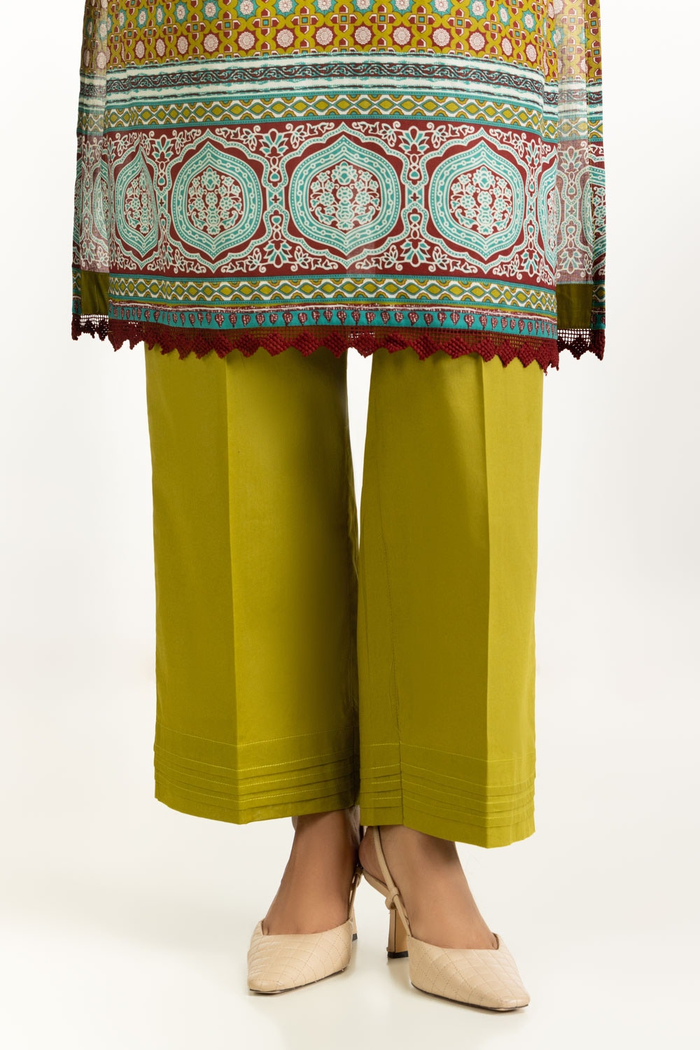 3PC Lawn Printed Suit With Embroidered