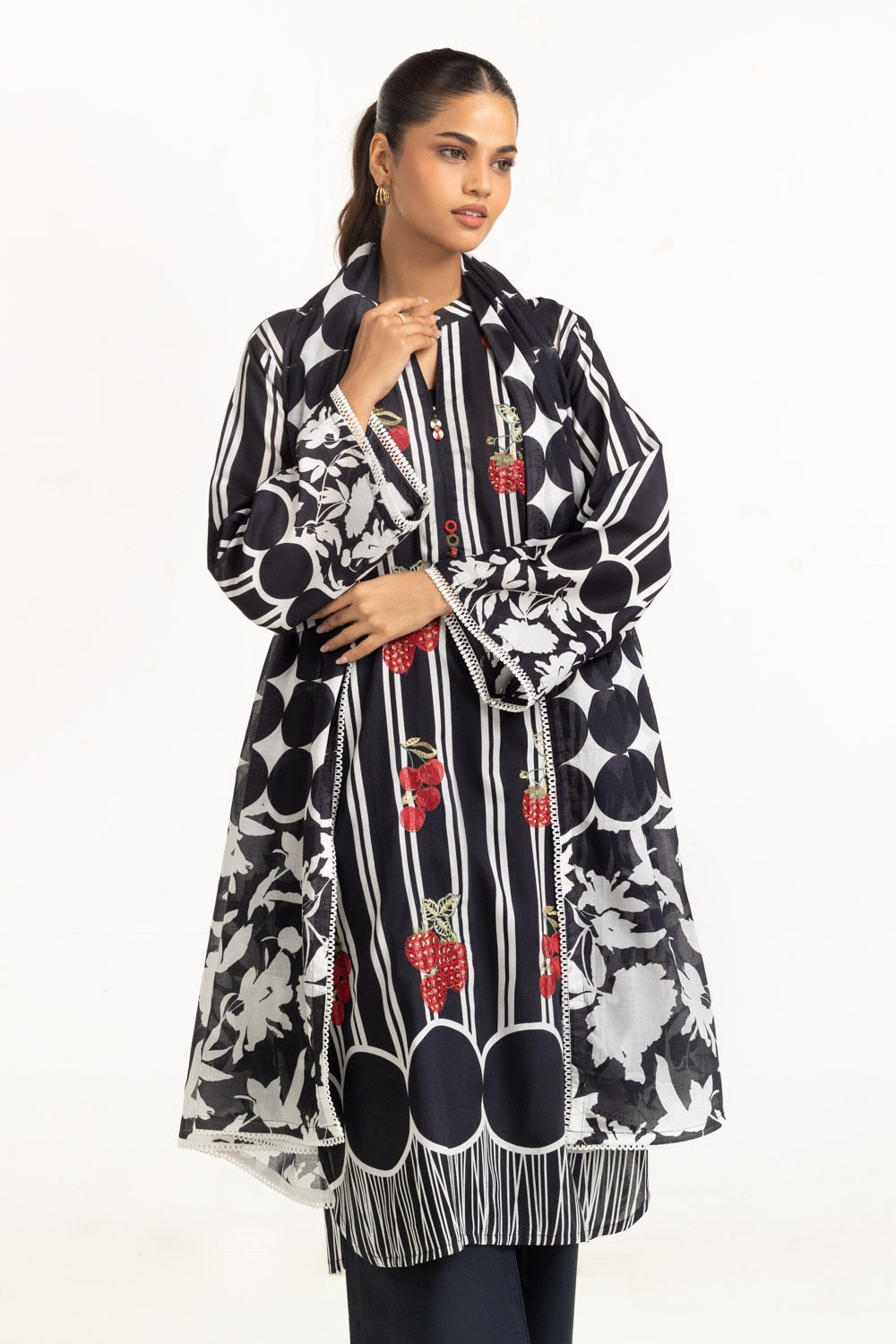 3Pc Lawn Printed Suit With Embroidered