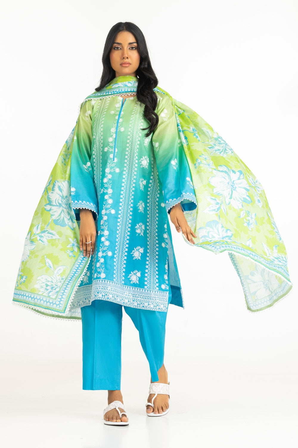 3Pc Printed Lawn Suit With Embroidered Iustksd-327
