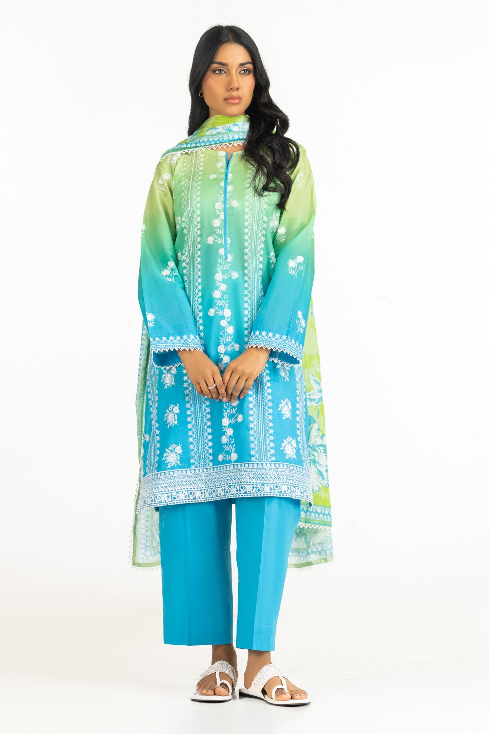 3Pc Printed Lawn Suit With Embroidered Iustksd-327