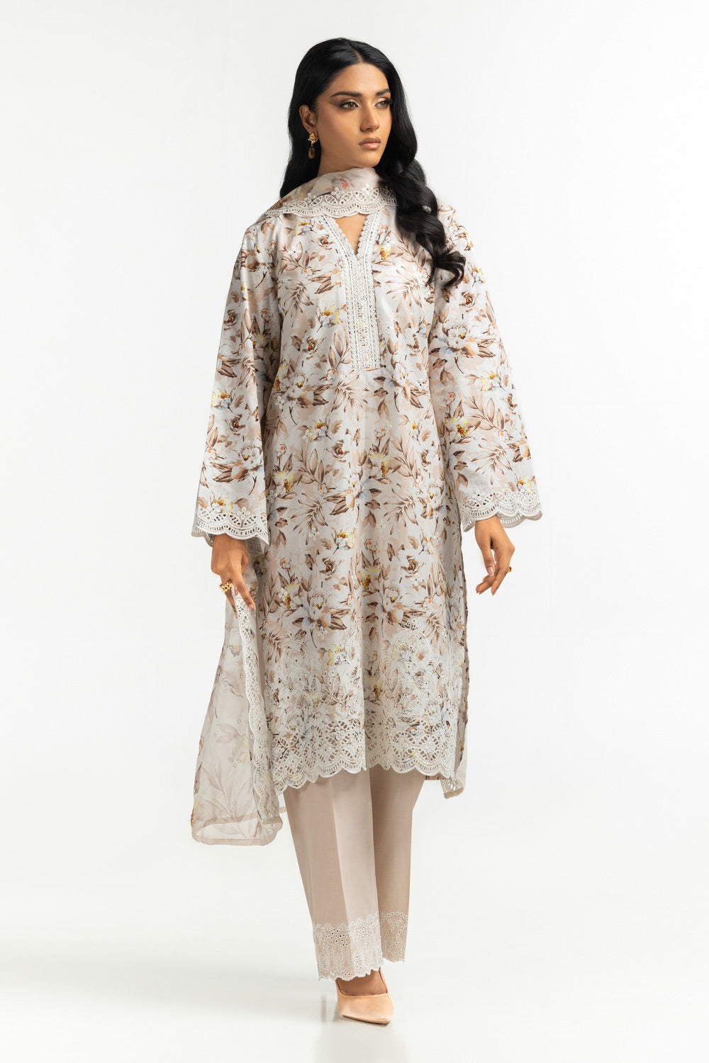 3Pc Printed Suit With Embroidered