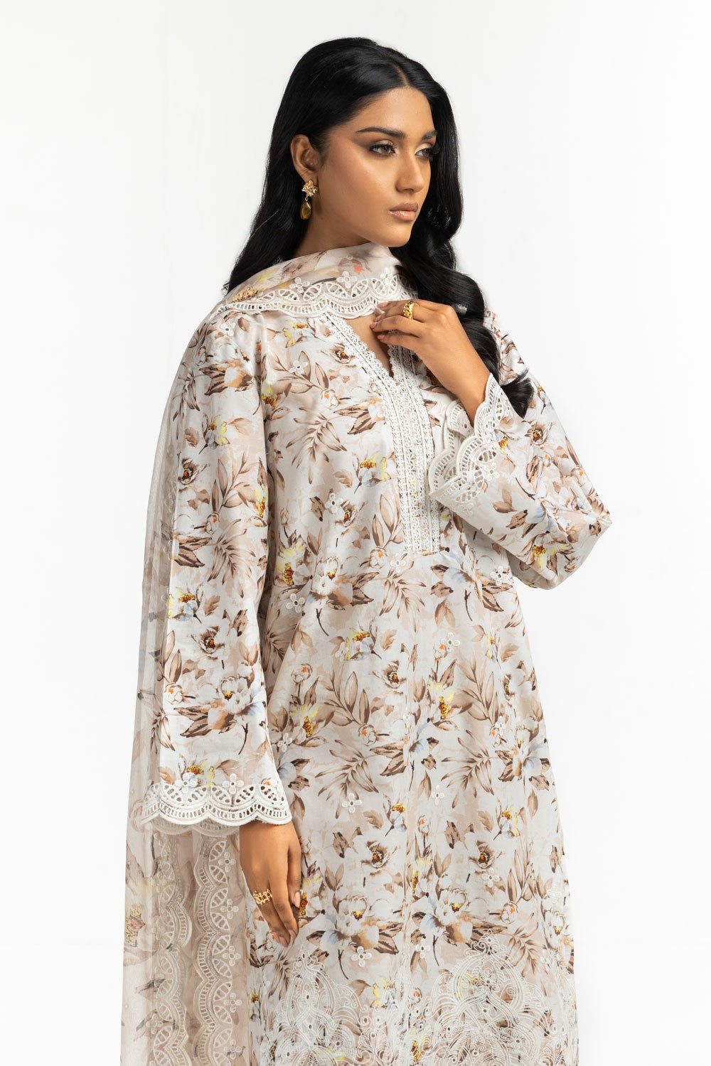 3Pc Printed Suit With Embroidered