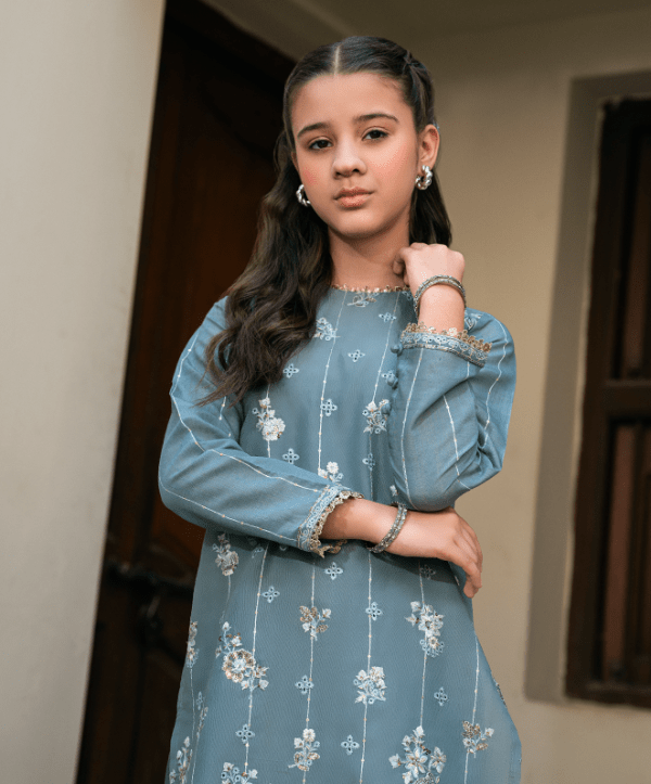 Chambeli Stitched (2-Piece)