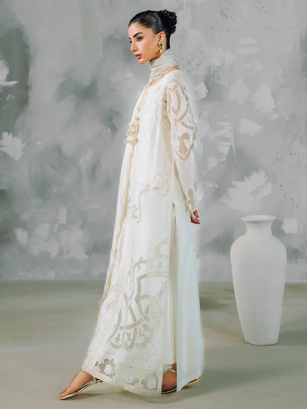 Aero Lily – 4Pcs Rawsilk Ensemble