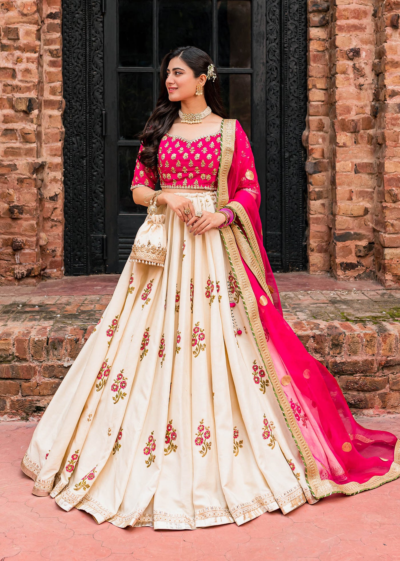 https://cdn.shopify.com/s/files/1/3006/7522/products/40_e5b45506-5153-4a91-882f-f2102a4e3f5d.jpg?v=1663764020
