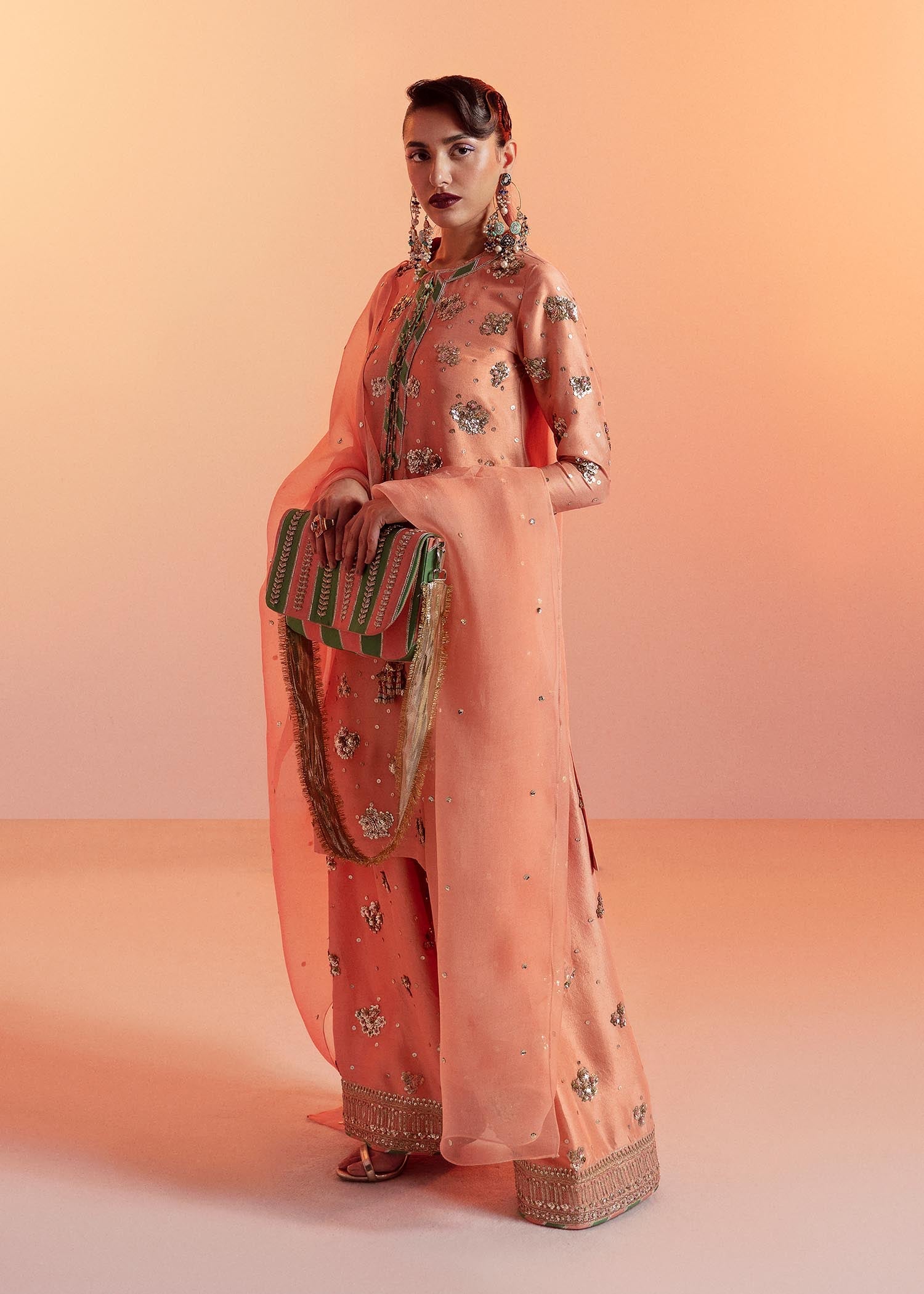 https://cdn.shopify.com/s/files/1/0016/9476/1035/products/41_11f6efa0-d68b-4fdd-9cac-2d8e8d8572cc.jpg?v=1684391396
