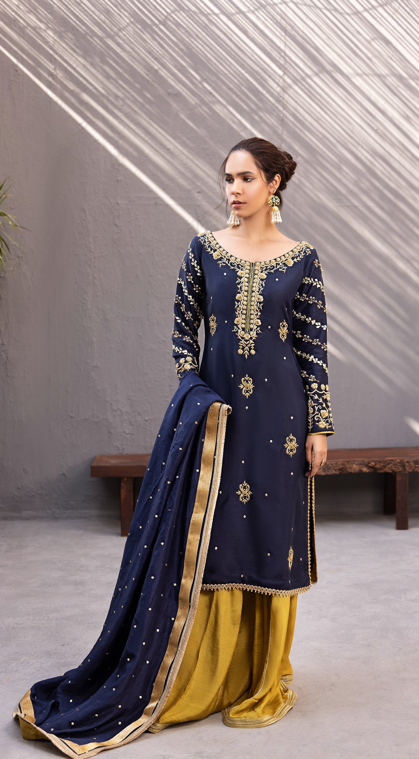 https://cdn.shopify.com/s/files/1/0654/4313/5706/products/41_f08a960b-2060-4abe-b838-15d24da89208.jpg?v=1656946578